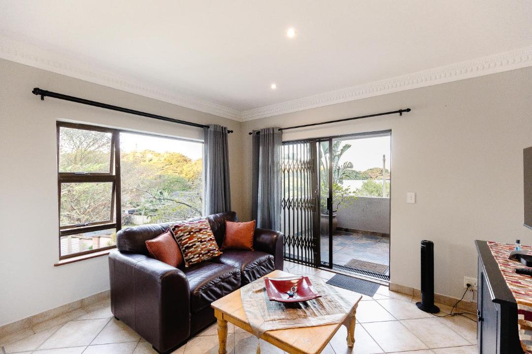 Photo of Livingroom in Umtentweni