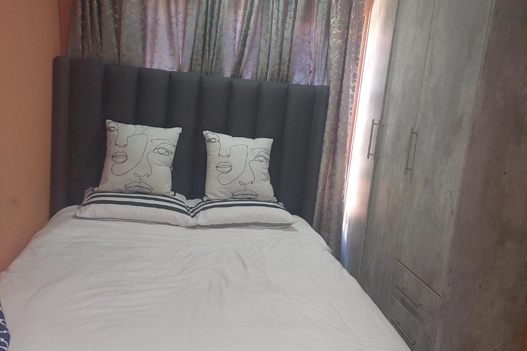 Photo of Bedroom in Mmabatho