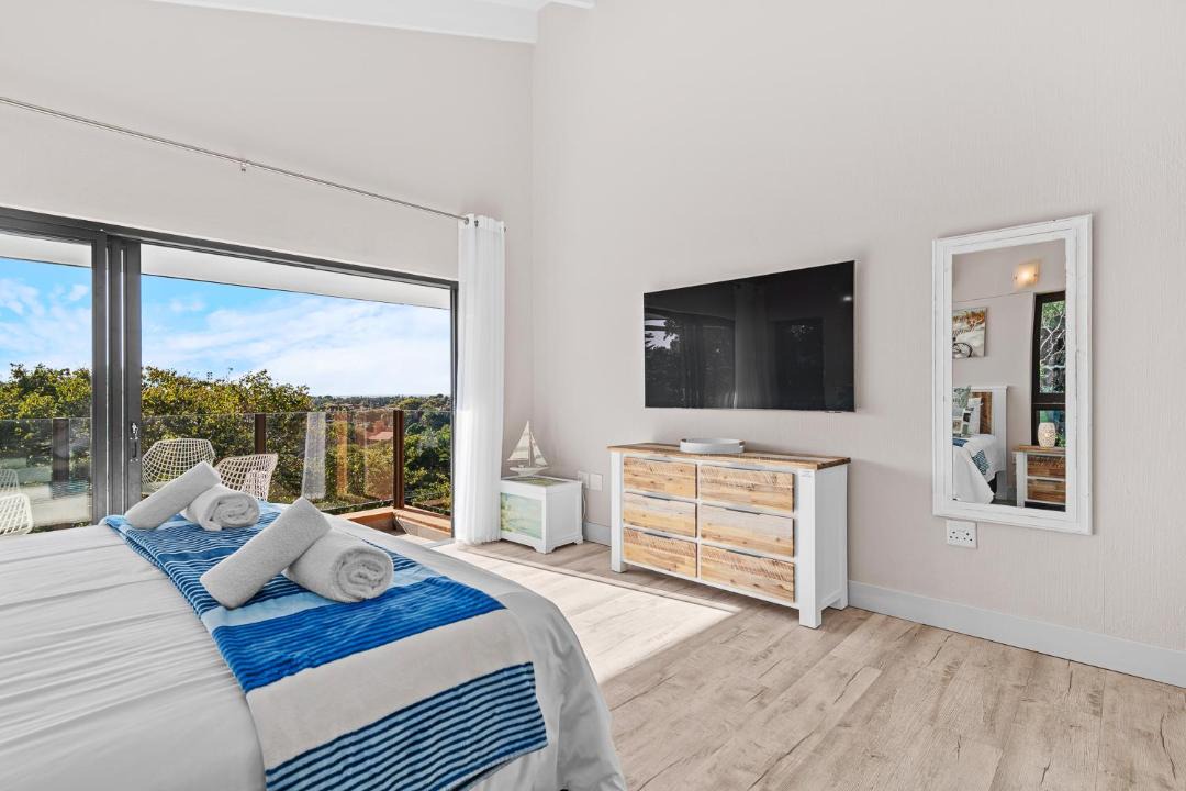 Photo of Bedroom in San Lameer