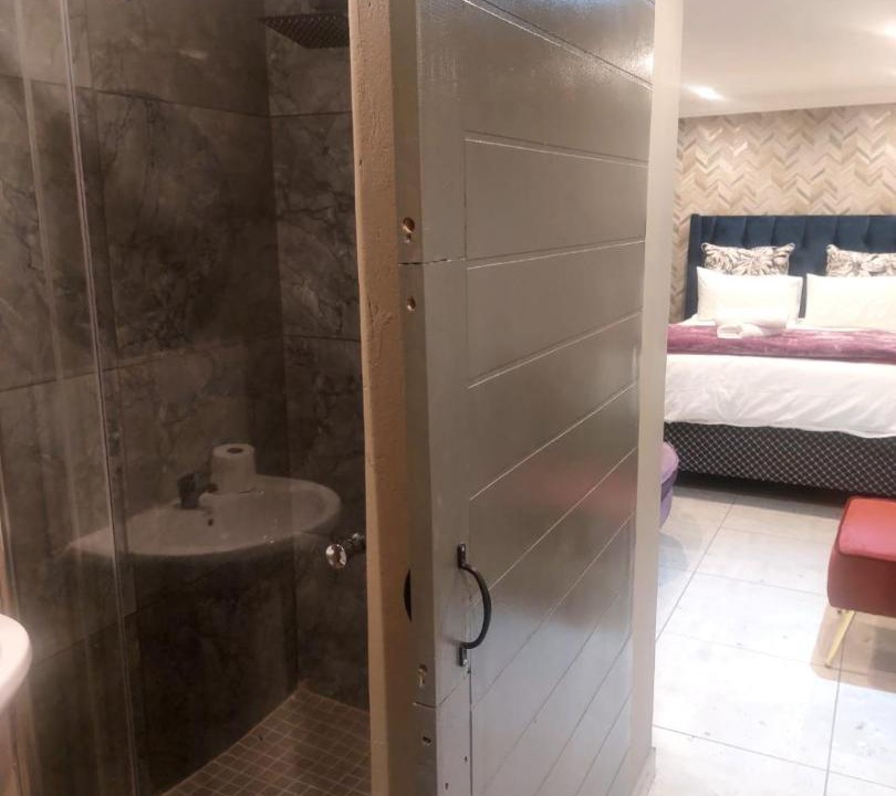 Photo of Bathroom in Rooihuiskraal