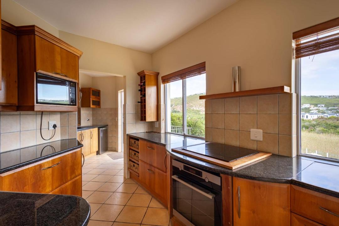Photo of Kitchen in Robberg Beach