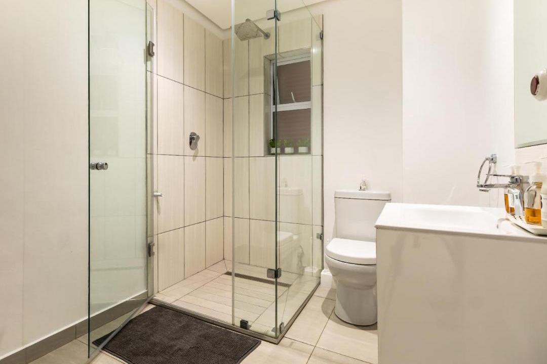 Photo of Bathroom in Shaka's Rock