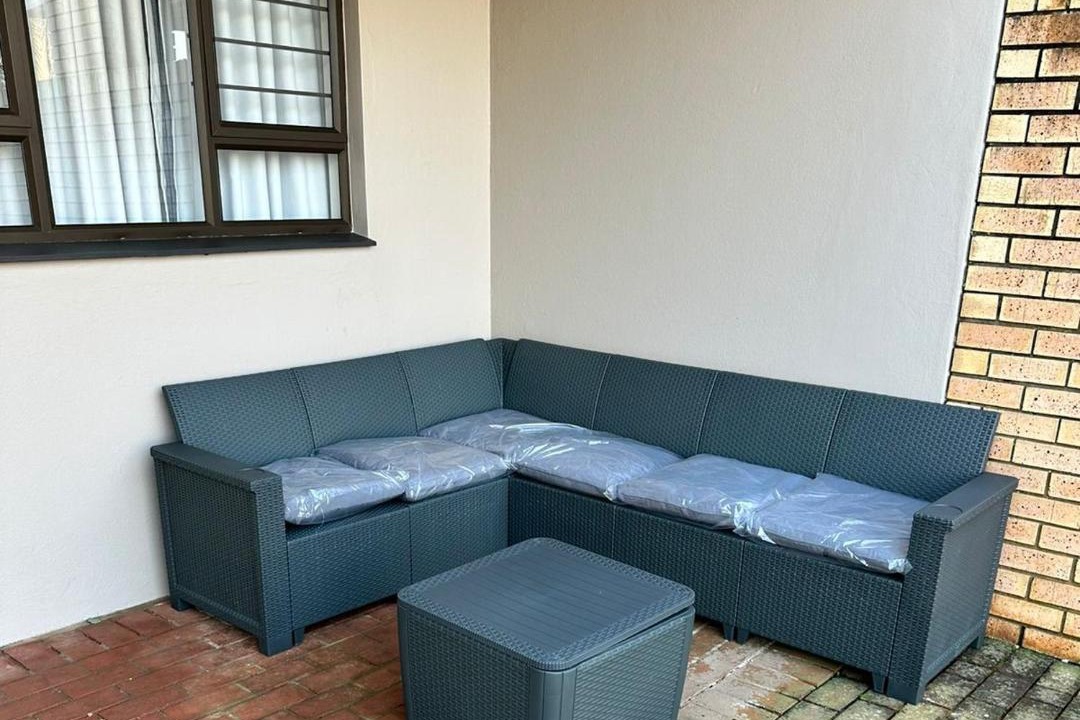 Photo of Livingroom in Melville