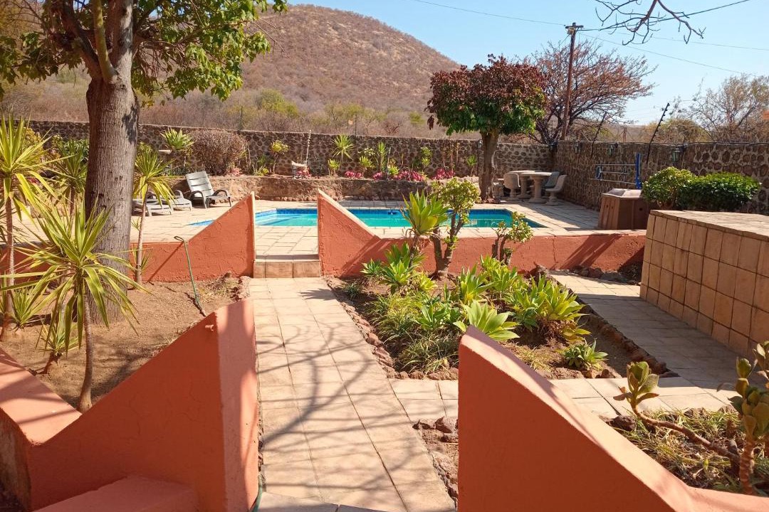 Photo of Patio Balcony in Moses Kotane