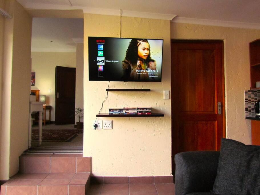 Photo of Livingroom in Fairland