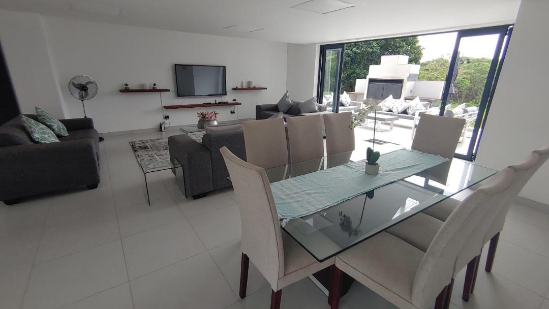 Photo of Livingroom in Zinkwazi Beach