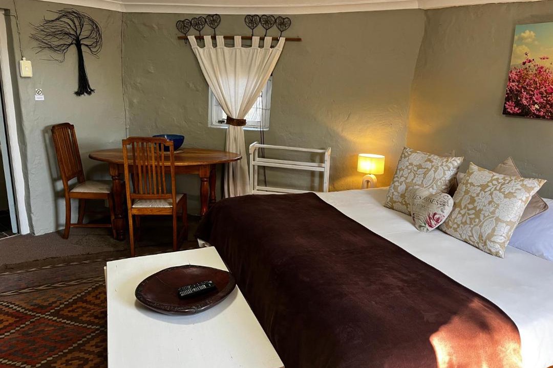 Photo of Bedroom in Oudtshoorn
