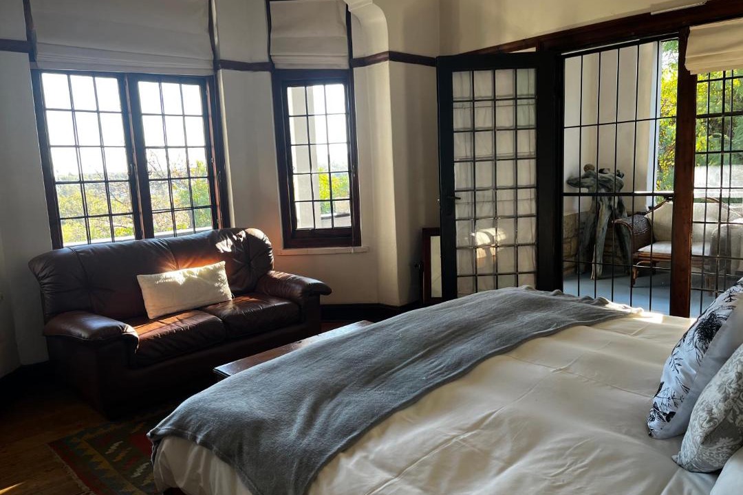 Photo of Bedroom in Oudtshoorn