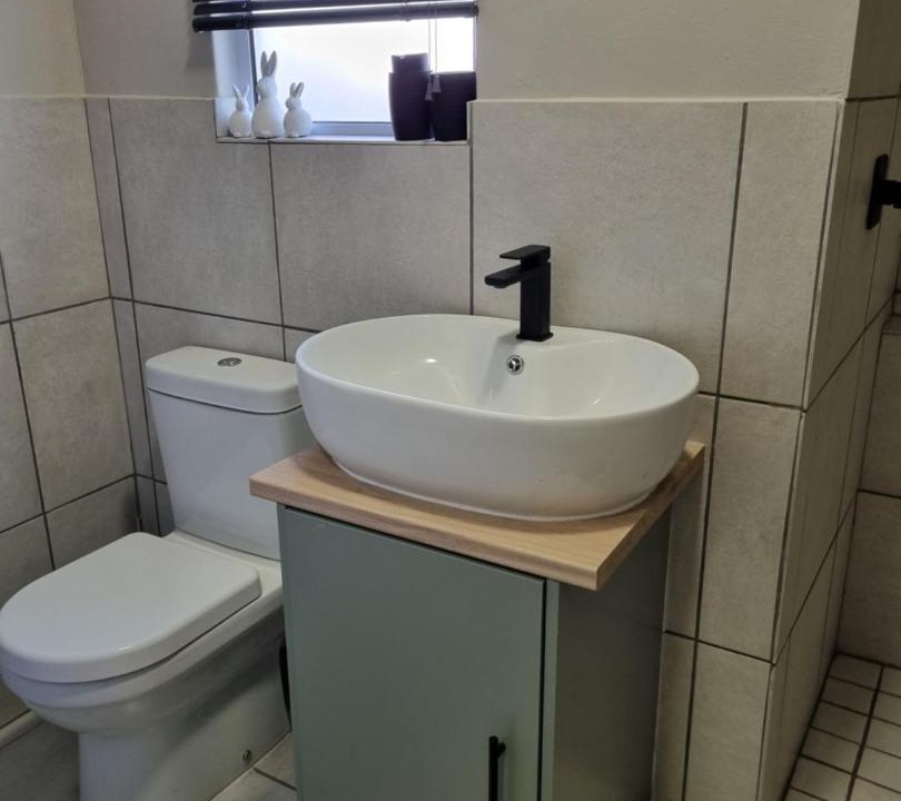 Photo of Bathroom in Springbok