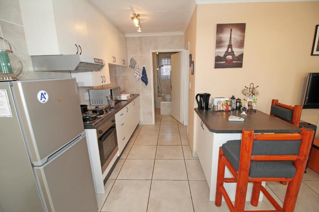 Photo of Livingroom in Alberton
