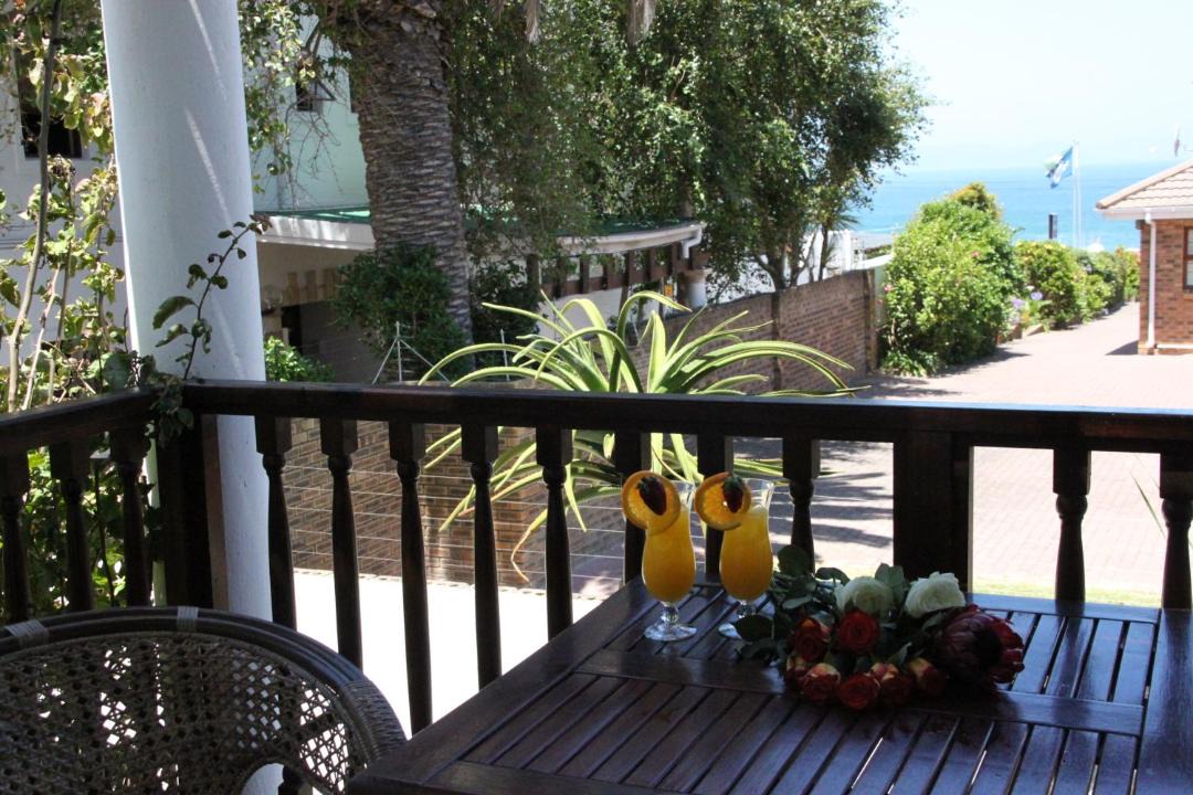 Photo of Others in Westcliff