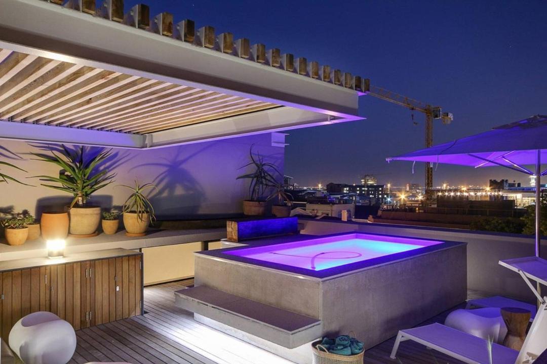 Photo of Patio Balcony in Cape Town City Centre