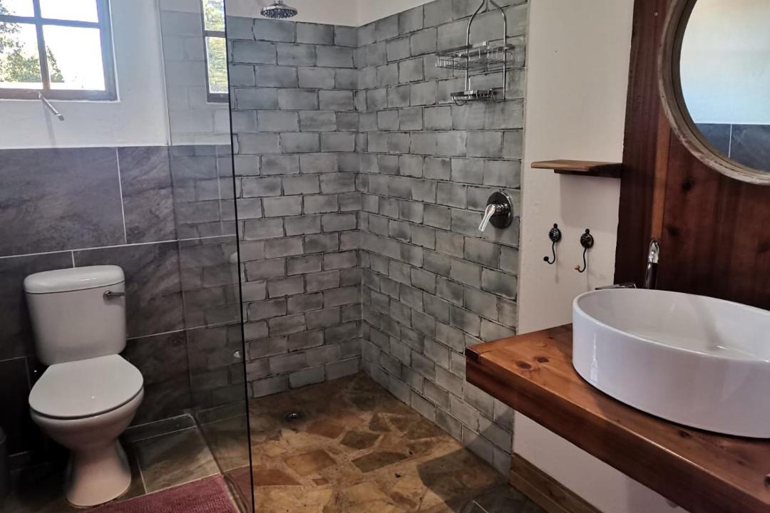 Photo of Bathroom in Nottingham Road