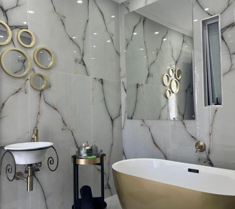 Photo of Bathroom in Humewood