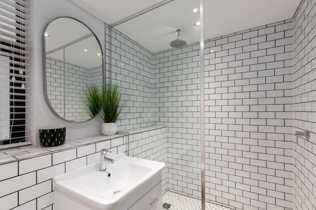 Photo of Bathroom in Cape Town City Centre