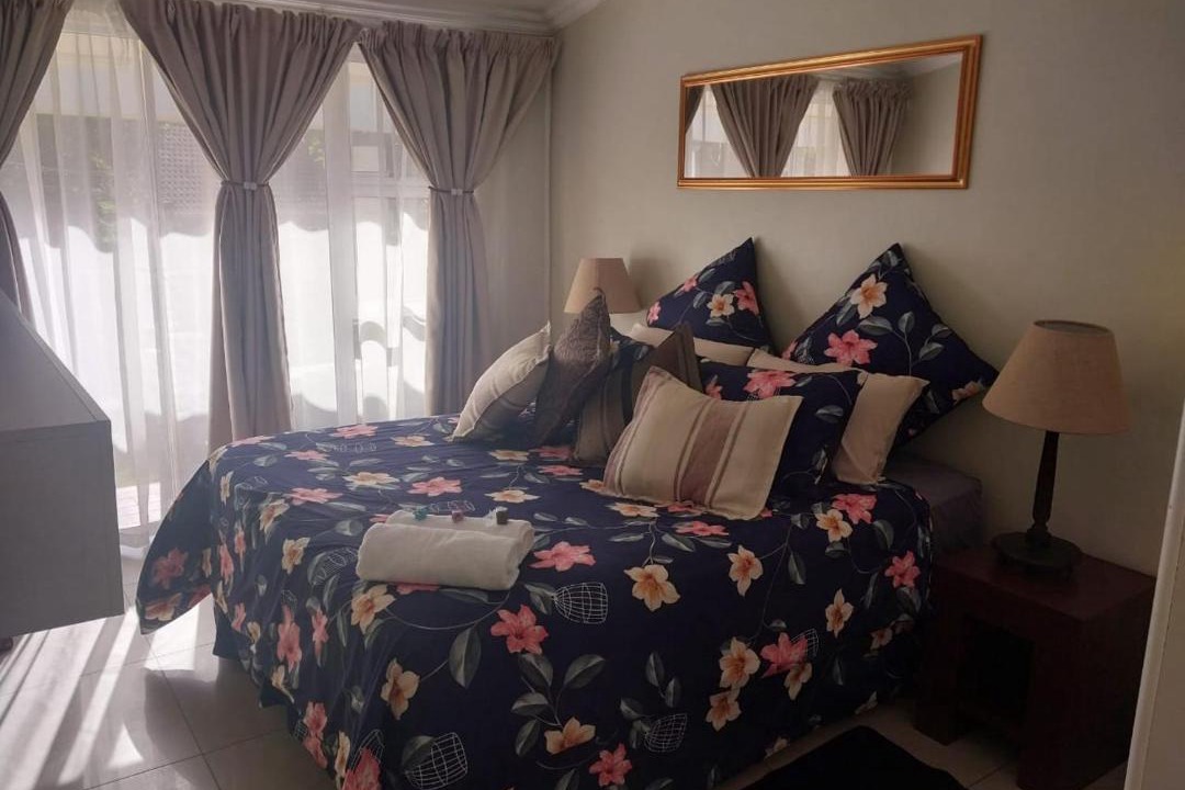 Photo of Bedroom in Waterkloof Glen