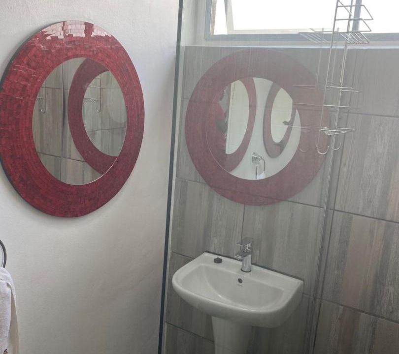 Photo of Bathroom in Humewood