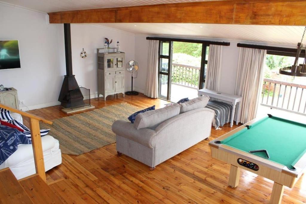 Photo of Livingroom in Umkomaas