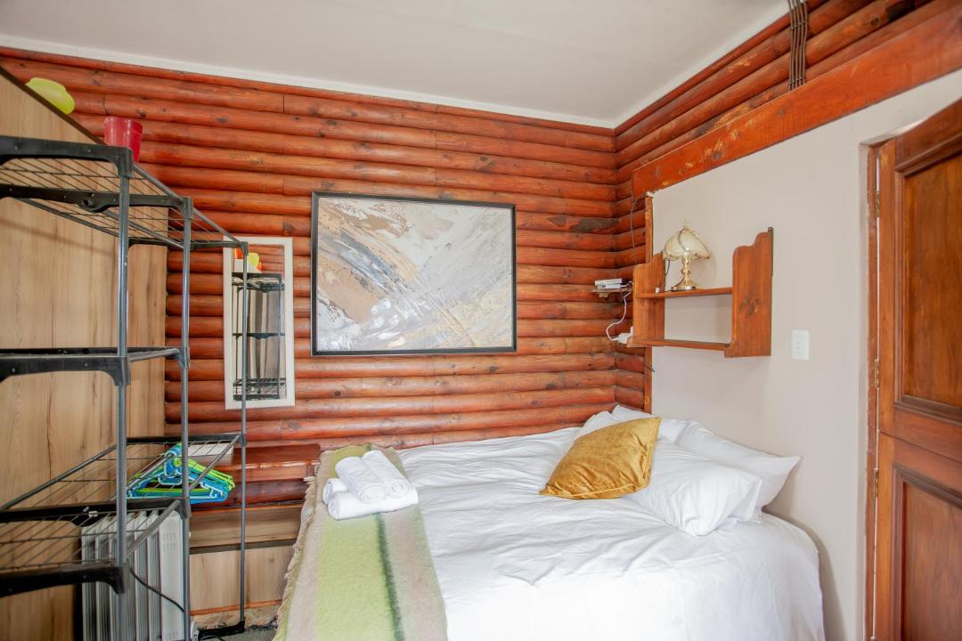 Photo of Bedroom in Glentana