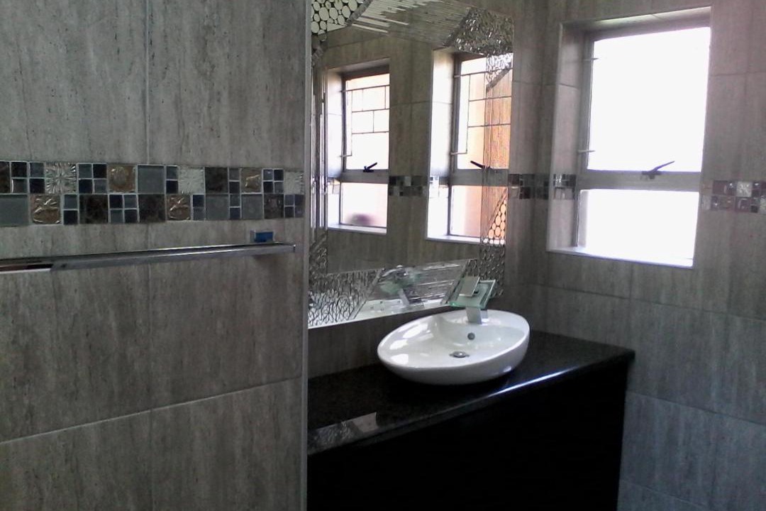 Photo of Bathroom in Umtata