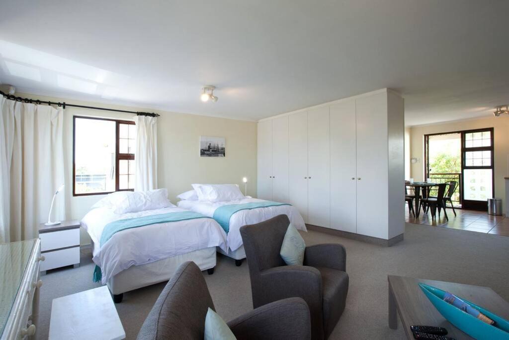 Photo of Bedroom in Sunset Beach