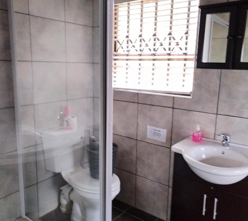 Photo of Bathroom in Balgowan