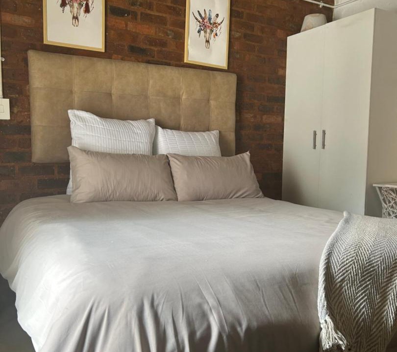 Photo of Bedroom in Downtown Johannesburg