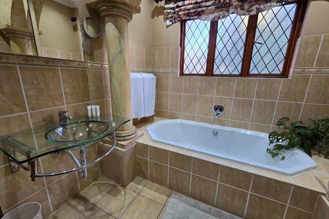 Photo of Bathroom in Parys