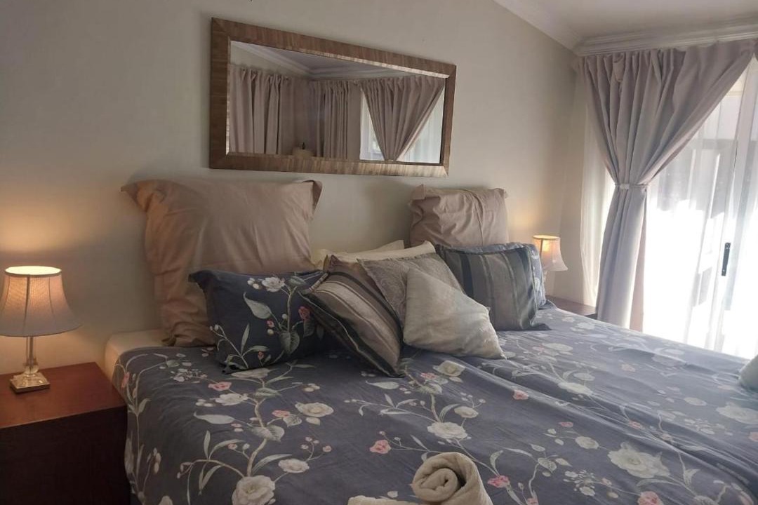 Photo of Bedroom in Waterkloof Glen