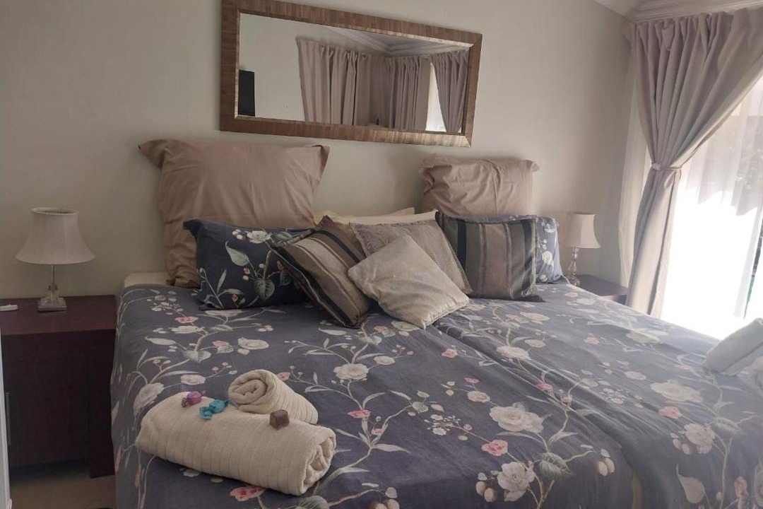 Photo of Bedroom in Waterkloof Glen