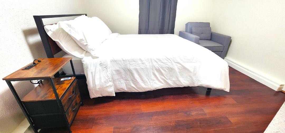 Photo of Bedroom in Albany