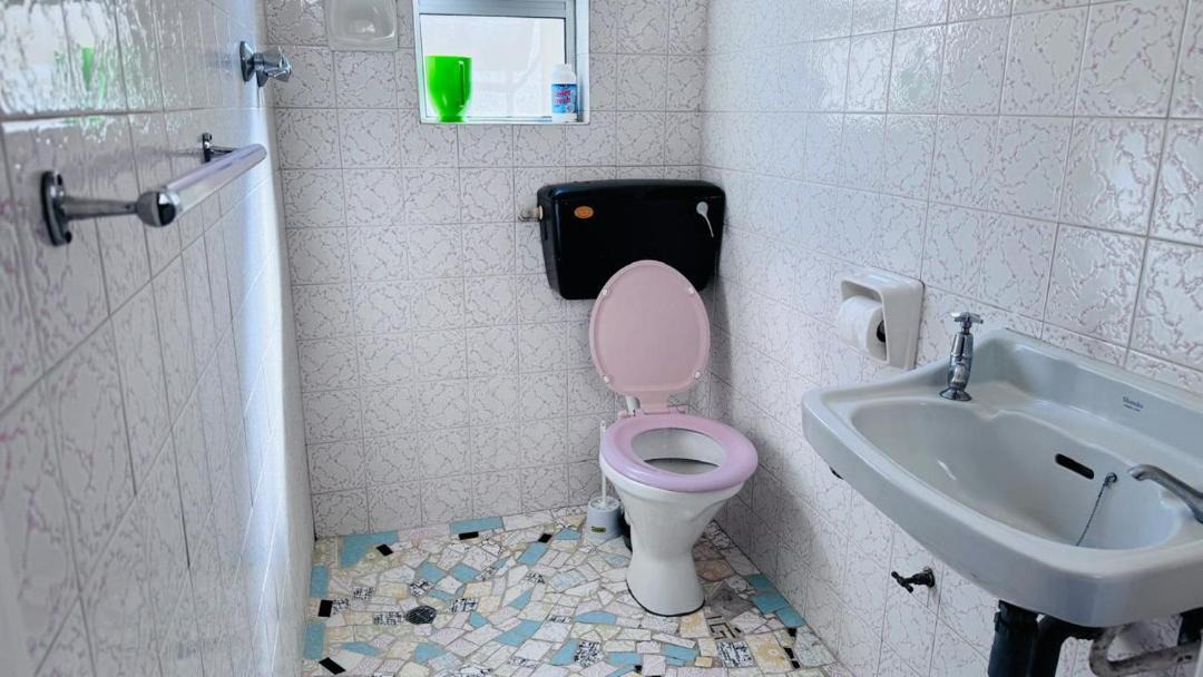 Photo of Bathroom in Parow