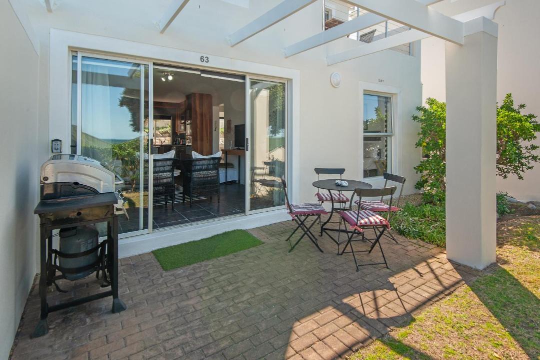 Photo of Patio Balcony in Westcliff