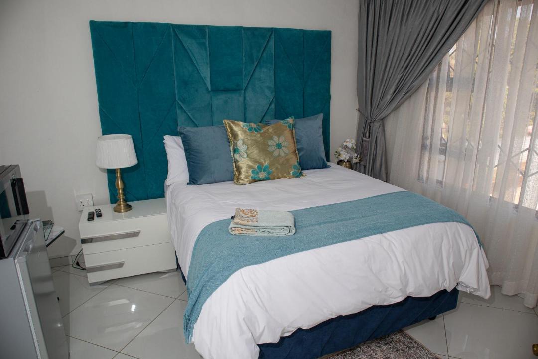 Photo of Bedroom in Akasia
