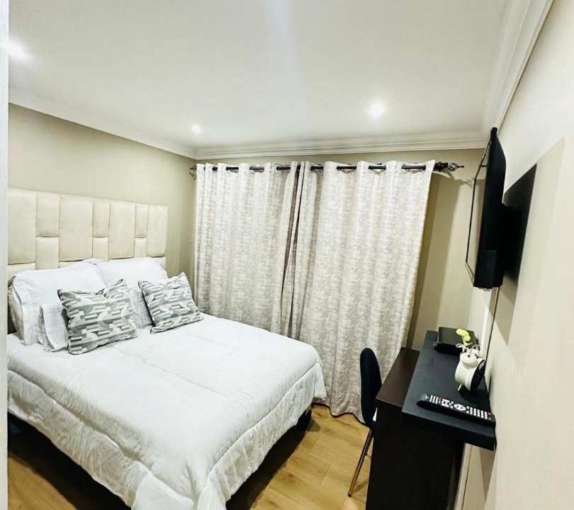 Photo of Bedroom in Alberton