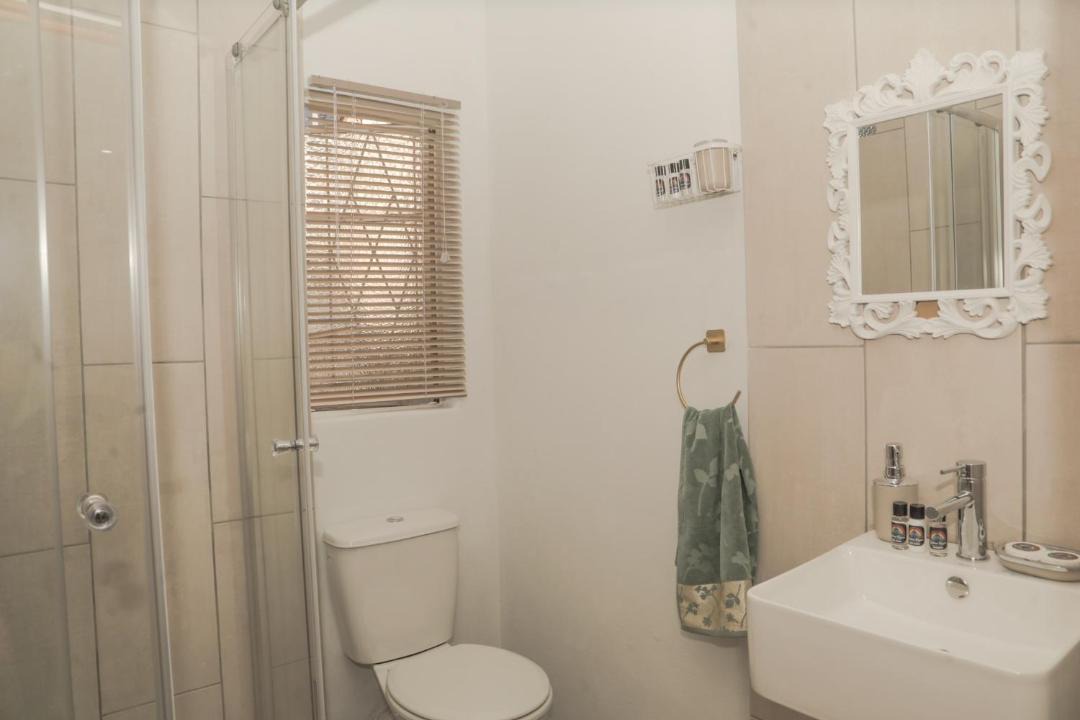 Photo of Bathroom in Brandwag