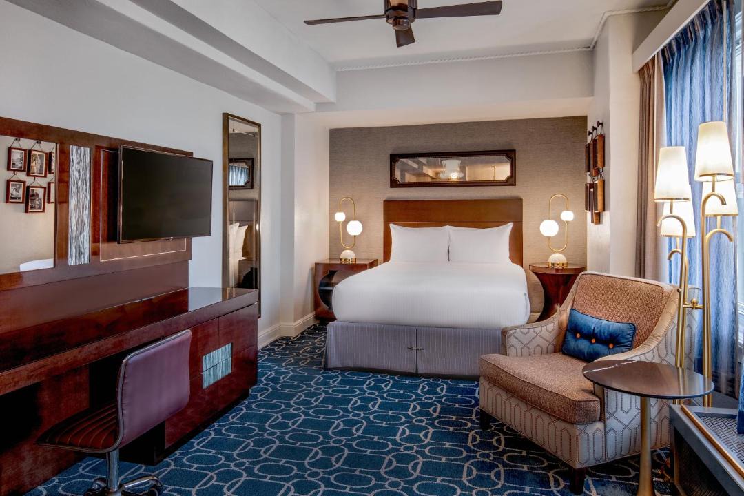 Photo of Bedroom in Theater District