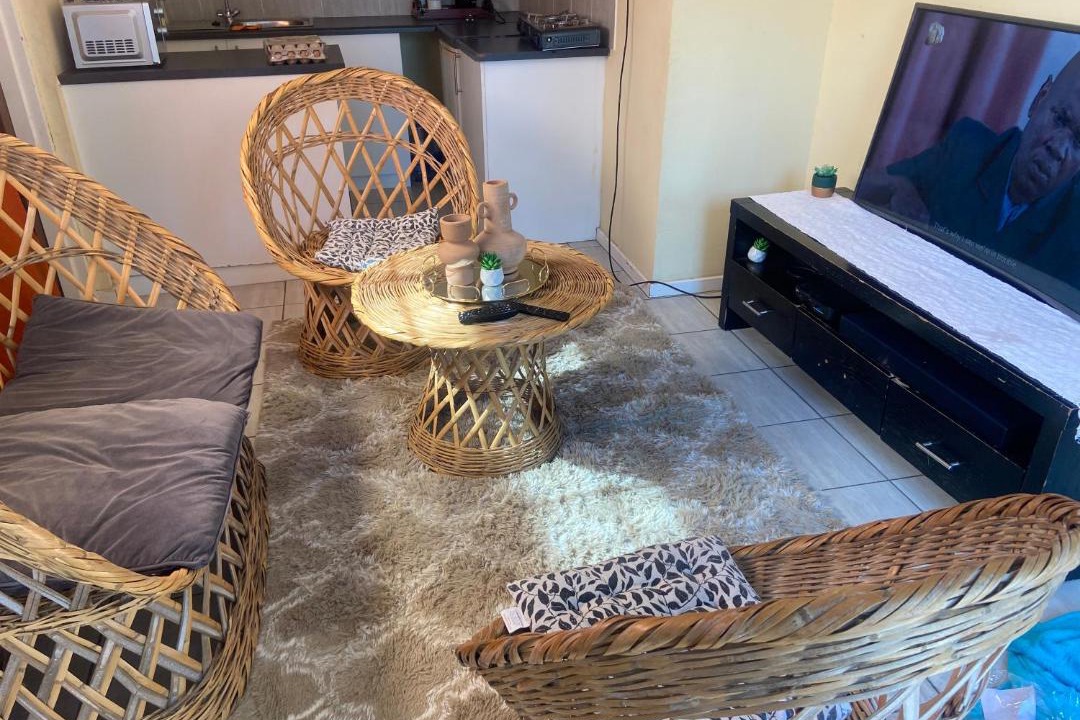 Photo of Livingroom in Berea
