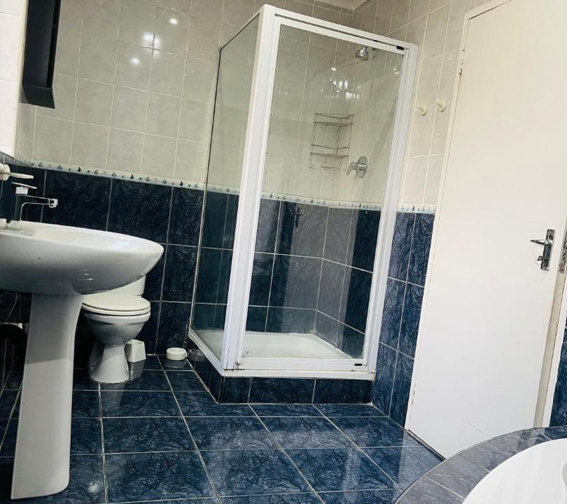 Photo of Bathroom in Greater Johannesburg Metropolitan Area