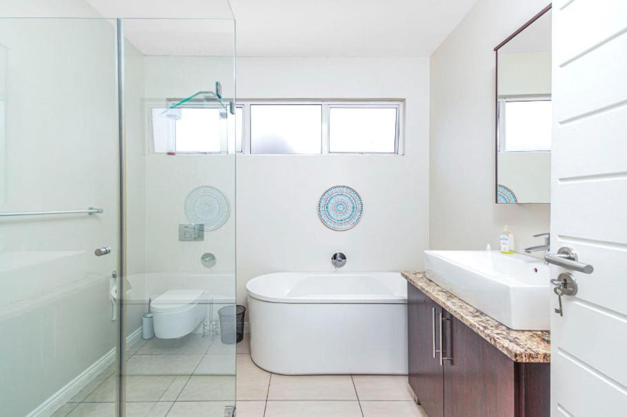 Photo of Bathroom in Greater Johannesburg Metropolitan Area