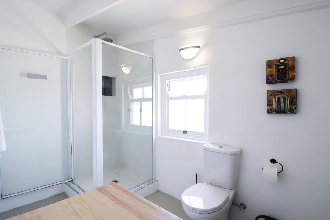 Photo of Bathroom in Paternoster