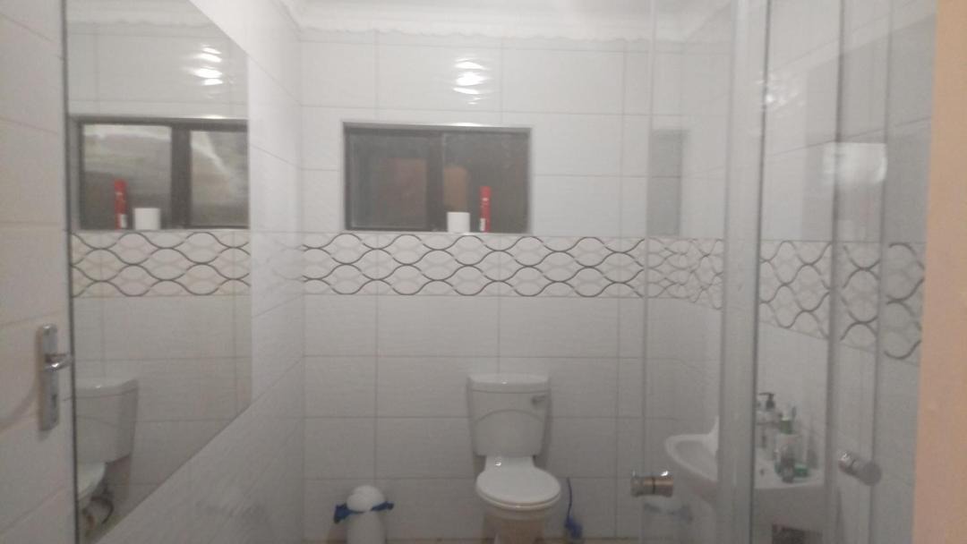 Photo of Bathroom in Kingsborough