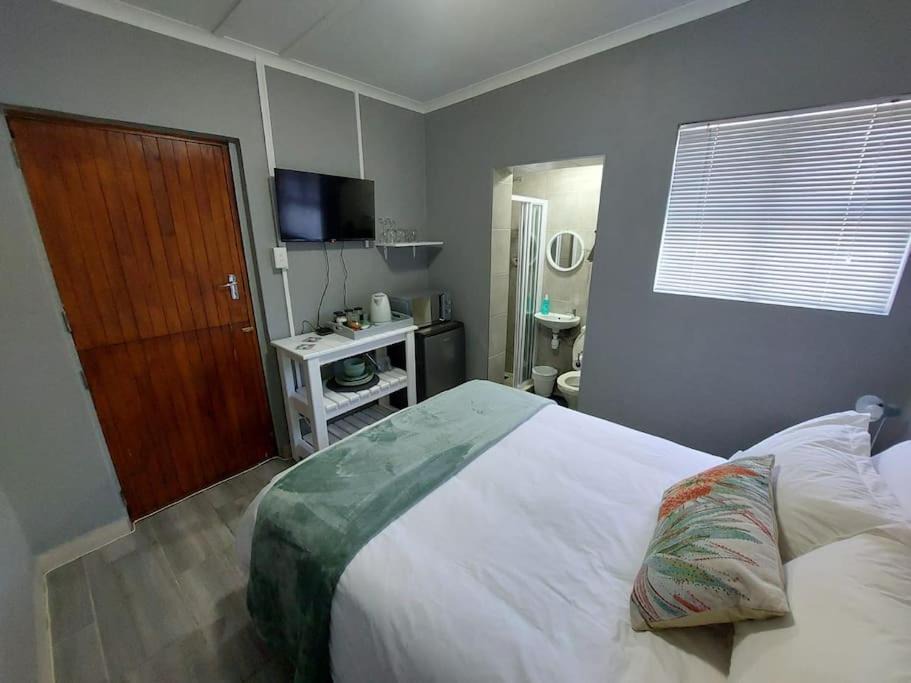 Photo of Bedroom in Newton Park
