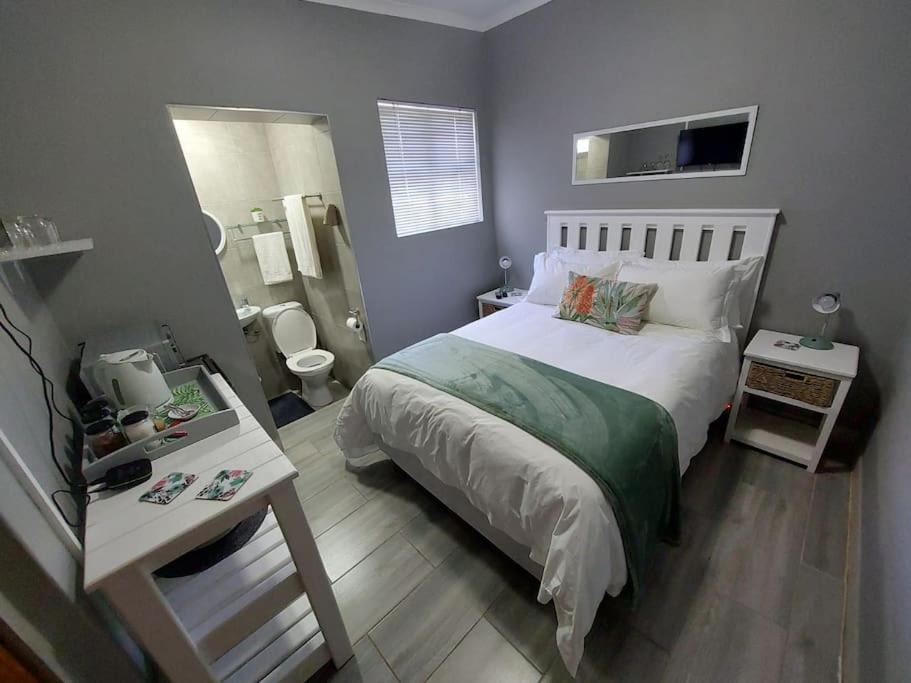 Photo of Bedroom in Newton Park