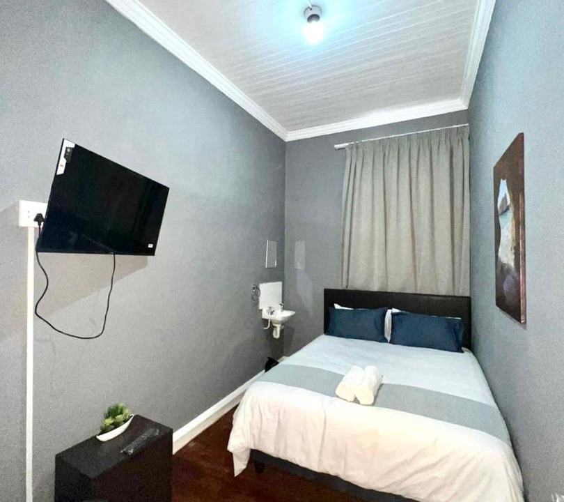Photo of Bedroom in Sea Point