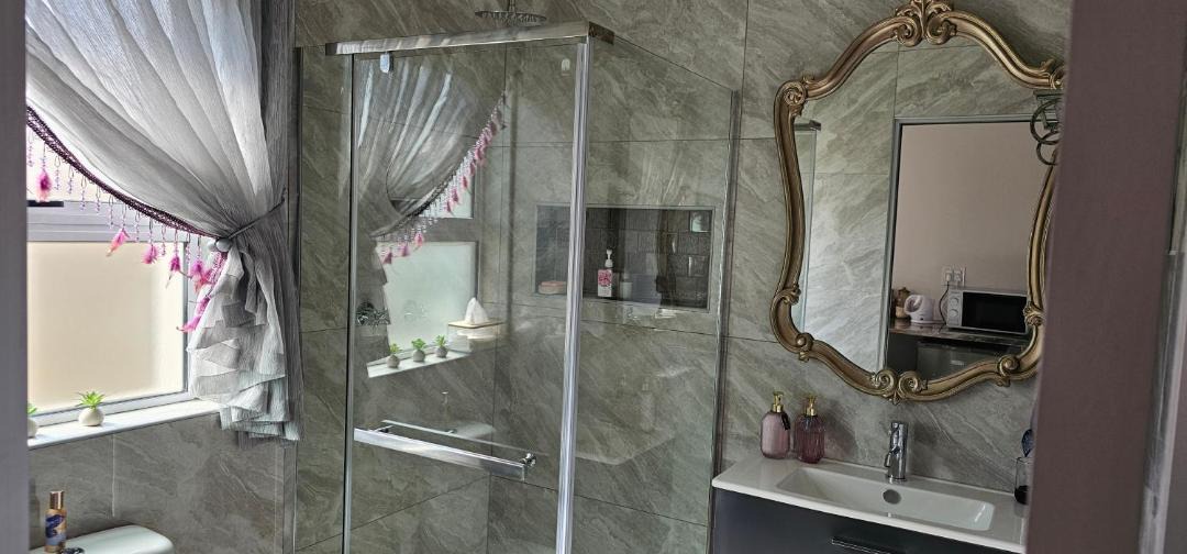 Photo of Bathroom in Harrismith