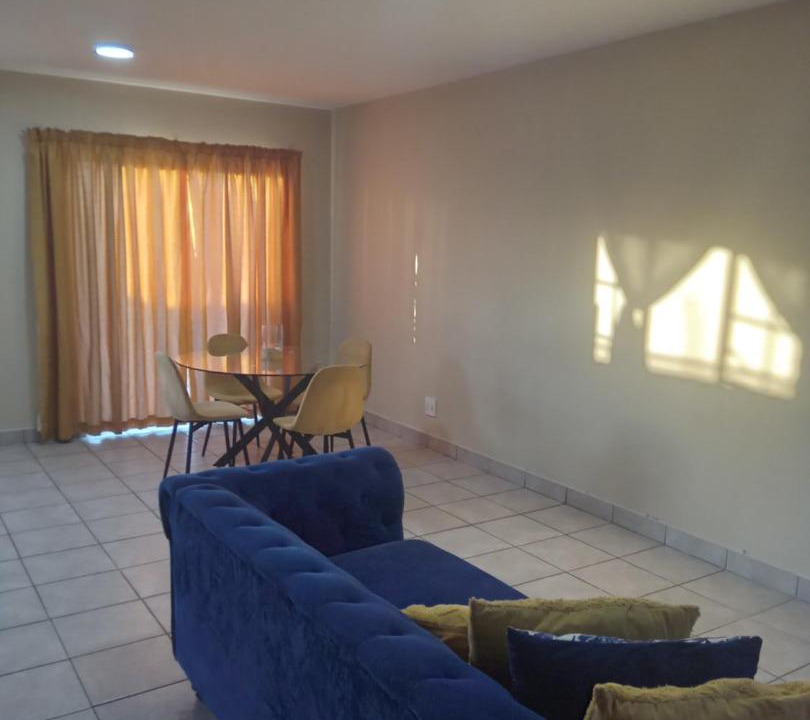 Photo of Livingroom in Centurion