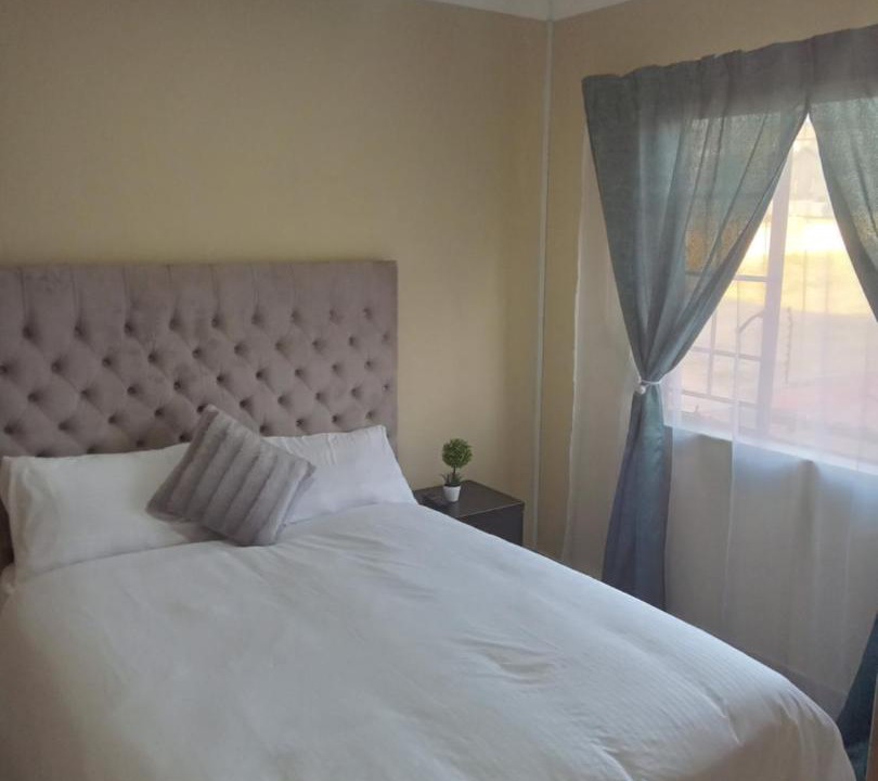 Photo of Bedroom in Centurion