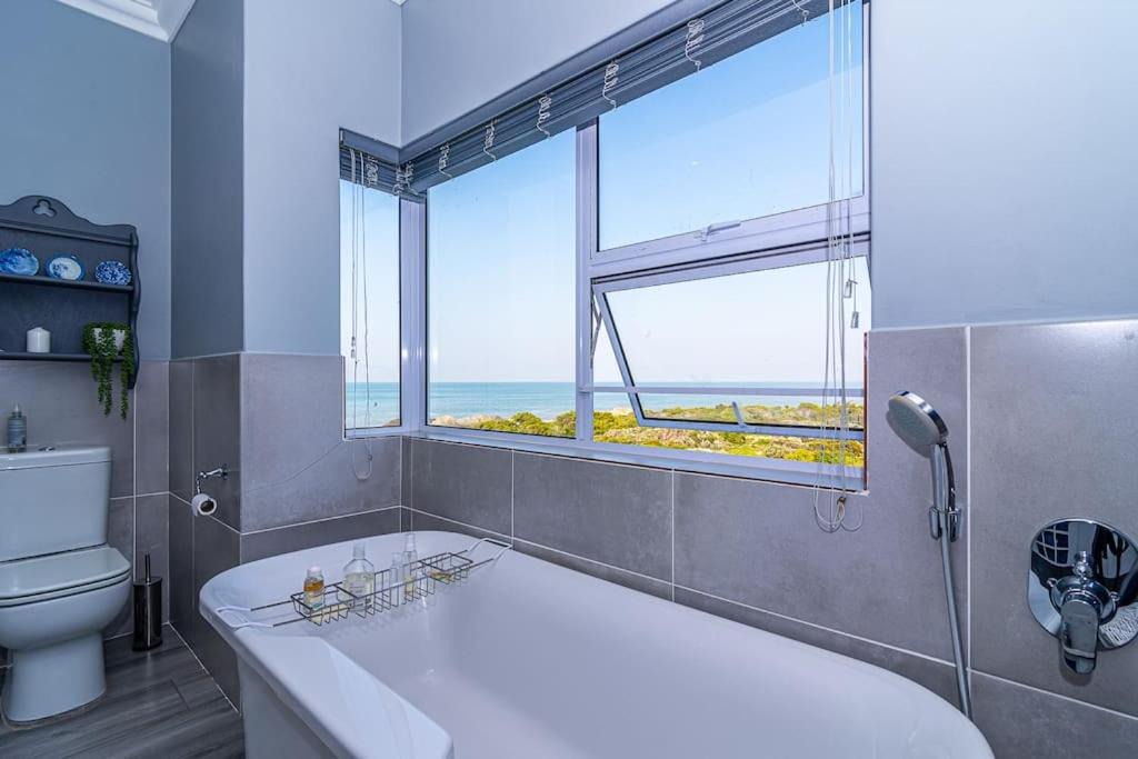 Photo of Bathroom in Van Dyks Bay