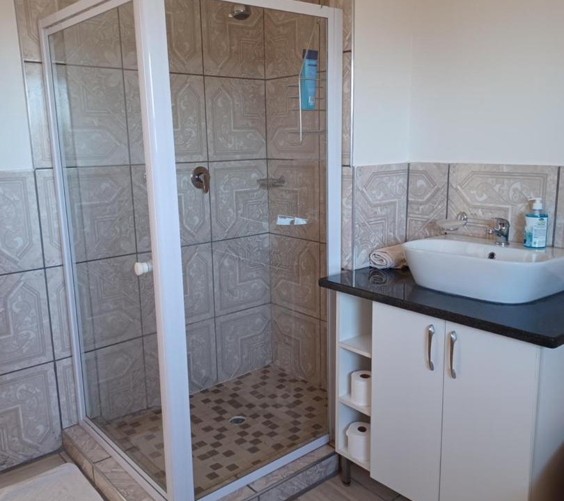 Photo of Bathroom in Vredefort